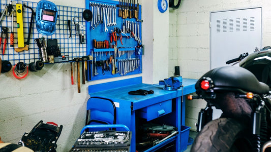 Best Gifts for Motorcycle Riders: Practical Gear, Tools & Safety Upgrades