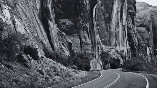 Celebrating Mother's Day: Perfect Can-Am Roadster Rides to Enjoy with Mom