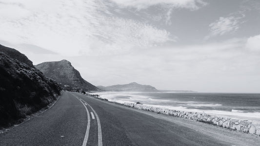 Coastal Cruises: Best Beachside Routes for Motorcycle Enthusiasts