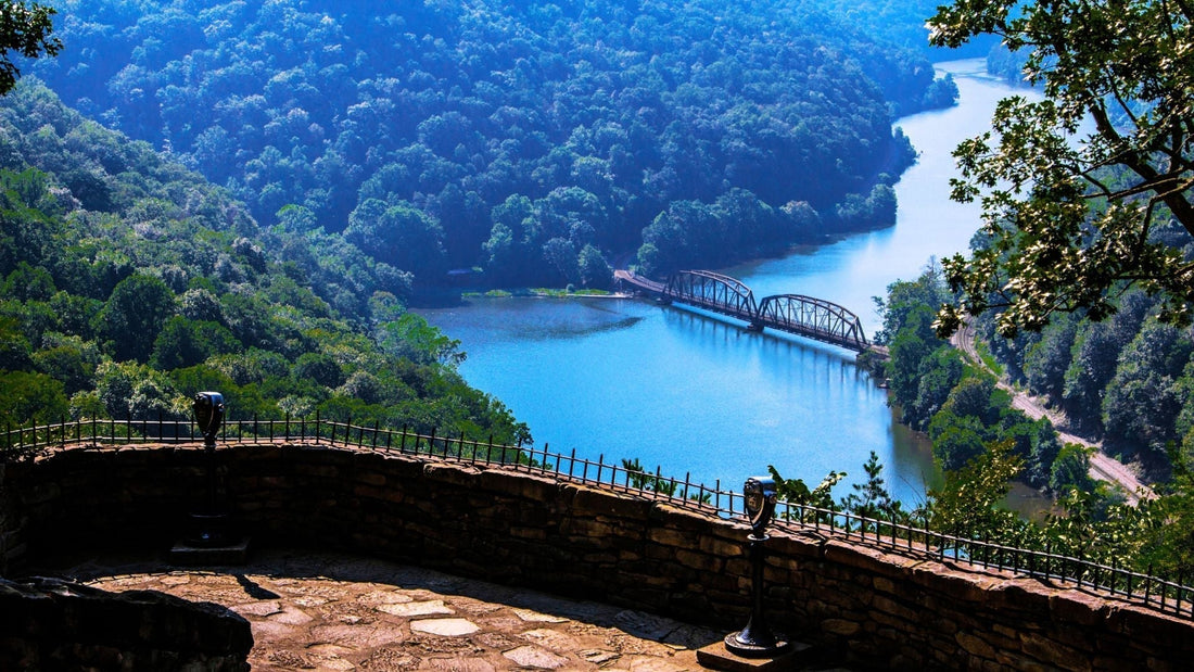 West Virginia’s Midland Trail: Best Route 60 Mountain Curves & River Stops